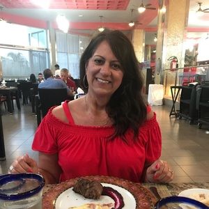 Meet your Posher, Tonya